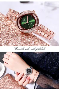 Vue détaillée de montres à quartz pour femmes avec lunette sertie de zircons cubiques