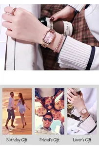 Dettaglio di un set regalo orologio da donna in oro rosa con quadrante ottagonale
