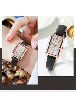 Nahaufnahme der GEDI Vintage Quarzuhr mit Roségoldgehäuse und schwarzem Lederarmband