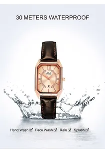 Detail der Gedi-Uhr mit roségoldenem Gehäuse und Wasserspritzen für 3ATM Wasserdichtigkeit
