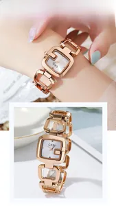 Détail de la montre à quartz en or rose avec boîtier en G et bracelet gourmette