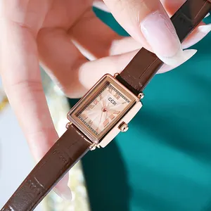 Vintage-Quarzuhr für Damen in Roségold mit römischen Ziffern und braunem Lederband