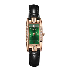 Montre carrée de luxe GEDI avec cadran émeraude et bracelet en cuir noir gaufré