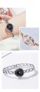 Dettaglio dell'orologio a bracciale GEDI da donna con numeri romani e catena in metallo