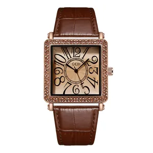 Vintage square quartz watch for women with champagne dial and diamond-set leather strap