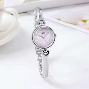 Elegante reloj brazalete GEDI plata para mujer con esfera rosa y brillantes en blanco