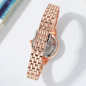 Orologio al quarzo rosa da donna con fondello in acciaio e cinturino a maglie lucide