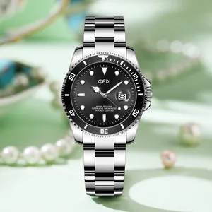 Montre à quartz pour femme avec cadran lumineux et bracelet en acier inoxydable argent