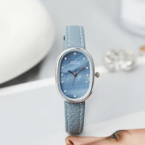 Damen Quarzuhr Ovales Perlmutt Zifferblatt Lederarmband Wasserdicht Elegante Mode Armbanduhr Straßsteine