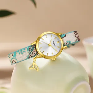Women's Fashion New Chinese Style Quartz Watch Gold Alloy Case Round Dial Jacquard Fabric Strap Fishtail Pendant Jewelry