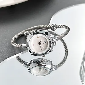 Luxury Women Bracelet Watch Square Dial Steel Cable Strap Quartz Watch Waterproof Fashion Elegant Ladies Wristwatch Gift