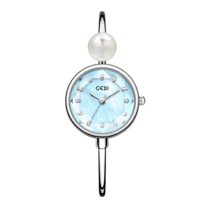 Orologio GEDI argento elegante con perla, quadrante madreperla azzurro e strass lucidi
