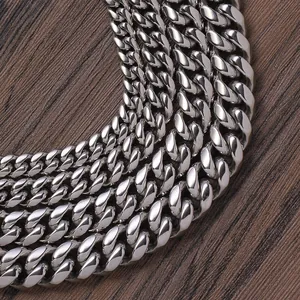 Collana a Catena Cubana in Acciaio Inossidabile al Titanio per Uomo Donna Hip Hop Minimalista Gioielli a Catena Lucida