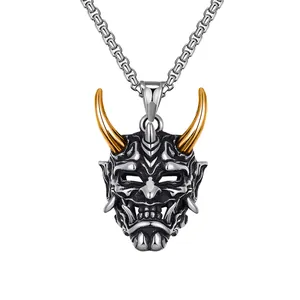 Collar colgante de máscara Prajna japonesa de acero de titanio con cuernos dorados y vintage