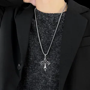 Punk-Stil Edelstahl Kreuz Flammen Anhänger Halskette für Herren mit Gothic-Design
