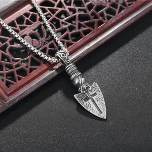 Retro stainless steel arrow pendant necklace with cross relief and vintage box chain