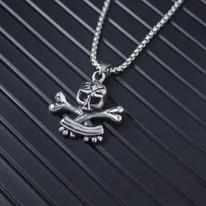 Vintage Japanischer Samurai Totenkopf Krieger Anhänger aus Edelstahl mit Kette