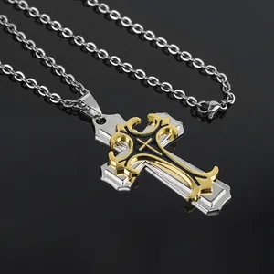 Collier avec pendentif croix bicolore or et argent avec détails noirs pour hommes