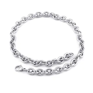 Collana a maglie in acciaio inossidabile lucido con chiusura a moschettone argento