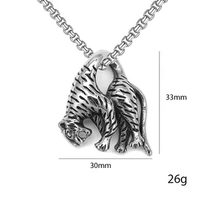 Collana con ciondolo a testa di leopardo hip hop in acciaio inox con dimensioni