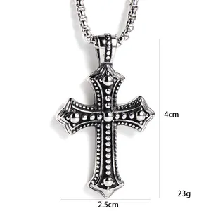 Collier avec pendentif croix gothique rétro en acier inoxydable pour hommes