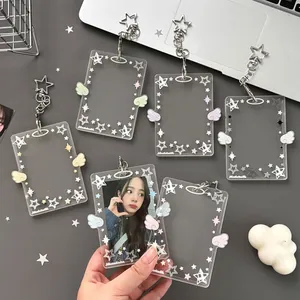 Llavero Portatarjetas de Fotos de Acrílico Transparente con Estrellas y Alas de ángel para Protección de Tarjetas de Fotos Estuche ID Estudiante