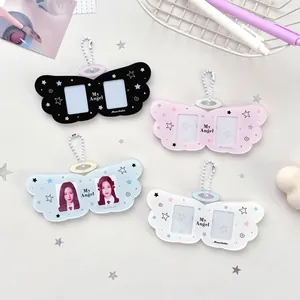 Porte-carte photo ailes d'ange en acrylique avec chaîne argentée pour fans de K-pop