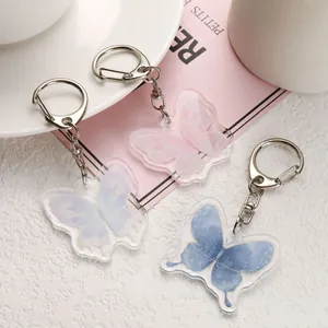 Schlüsselanhänger Set Schmetterling aus Acryl im Y2K-Stil in Rosa, Lila und Blau