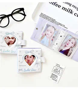 Detalle del álbum para fotos con ventana de corazón y diseño de lazo de ballet