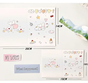 Primer plano de tarjetas de cachorros en dos tamaños con dimensiones de 20x14cm y 15x10cm