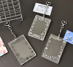 Lot de 3 porte-cartes en acrylique avec motifs chat et ours et clips en forme de cœur