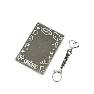 Porte-carte photo en acrylique gris pailleté avec porte-clés cœur et motifs griffonnés