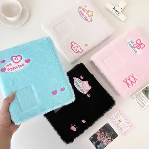 Carpeta de peluche para fotos con bordado de corazón estrella y motivos de pata de gato