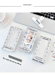 Détail de porte-cartes photo transparents argentés avec motifs d'étoiles pour photos d'idoles