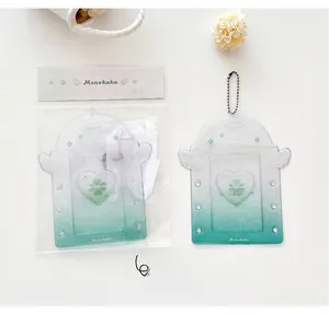Detailed view of the gradient green glitter lace card holder in original packaging