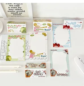 Set de papelería creativo con tema de postre y embalaje de cartón frutal