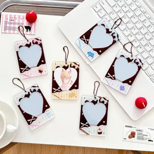Portafoto Kawaii in Acrilico a Tema Cioccolato con Finestra a Cuore Custodia Protettiva Portachiavi Idol Cancelleria