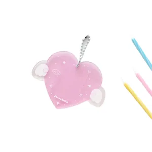 Portatarjetas de fotos acrílico rosa con alas y cadena de bolas plateada para accesorios