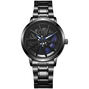 Detalle de reloj en acero negro con esfera giratoria de llanta y pinza de freno azul