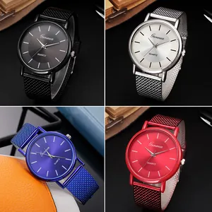 Montres à quartz Geneva avec bracelet en maille minimaliste en quatre coloris métal