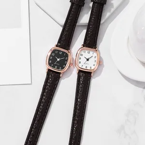 Vintage-Quarzuhr mit quadratischem Gehäuse, Lederarmband und elegantem Zifferblatt-Set