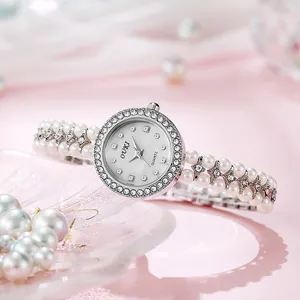 Women Fashion Pearl Bracelet Watch Luxury Rhinestone Round Dial Quartz Watch Elegant Ladies Jewelry Wristwatch Gift