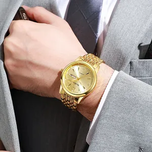 Elegant gold quartz business watch for men with calendar and steel mesh band