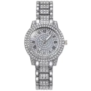 Orologio al quarzo argento da donna con intarsio di diamanti e numeri romani classici