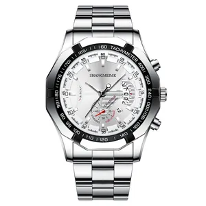 Herren Chronograph aus silbernem Edelstahl mit großem Zifferblatt und Datumsanzeige