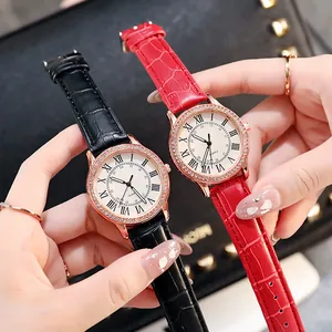 Damen Vintage Quarzuhr Strass Lünette Römische Zahlen Kunstlederarmband Leuchtzeiger Casual Fashion Damen Armbanduhr