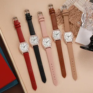 Tonneau kwartshorloge met diamanten en leren band in vijf kleuren voor elegante dames