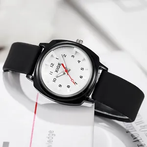 Reloj de Cuarzo Minimalista para Hombre Mujer Impermeabile Correa de Silicona XIGE Marca Moda Retro Pareja Estudiantes Reloj de Pulsera