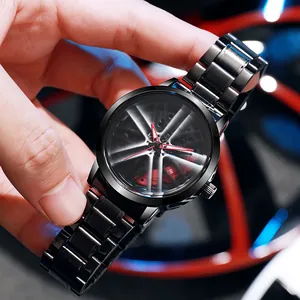 Herenhorloge met draaibare velg wijzerplaat en zwarte roestvrijstalen sportband