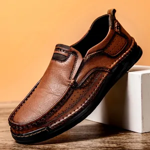 Mocassini da Uomo Casual in Pelle Slip-on Scarpe da Guida Suola Morbida Traspiranti Moccasins Business Casual Scarpe Basse